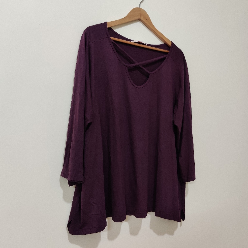 Dark purple top - Picture 2 of 5